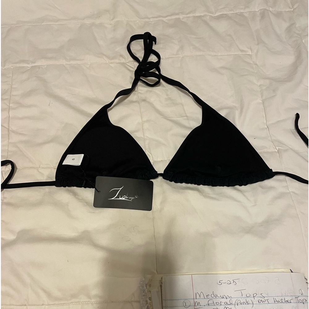 Black triangle Top SMALL NWT
